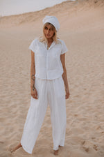 Load image into Gallery viewer, The Bodhi Blouse in Crisp White
