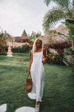 Load image into Gallery viewer, The Ventura Linen Overalls in White
