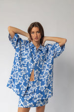 Load image into Gallery viewer, THE UNISEX SHIRT BLUE HAWAIIAN
