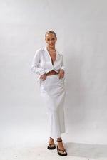 Load image into Gallery viewer, THE REMI SKIRT CRISP WHITE
